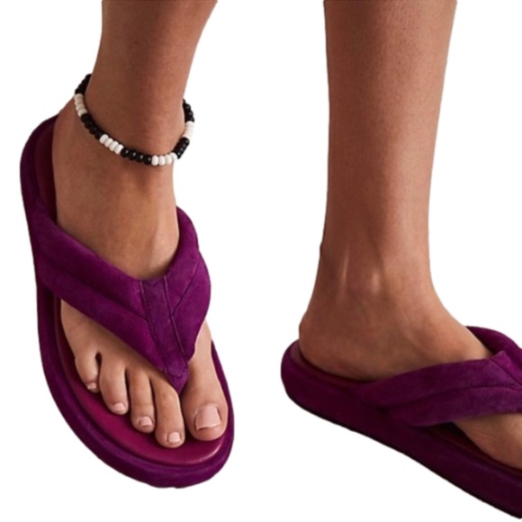 Free People Wonderland Verbena Leather Thong flip flop Sandals Size 7 - Picture 1 of 14